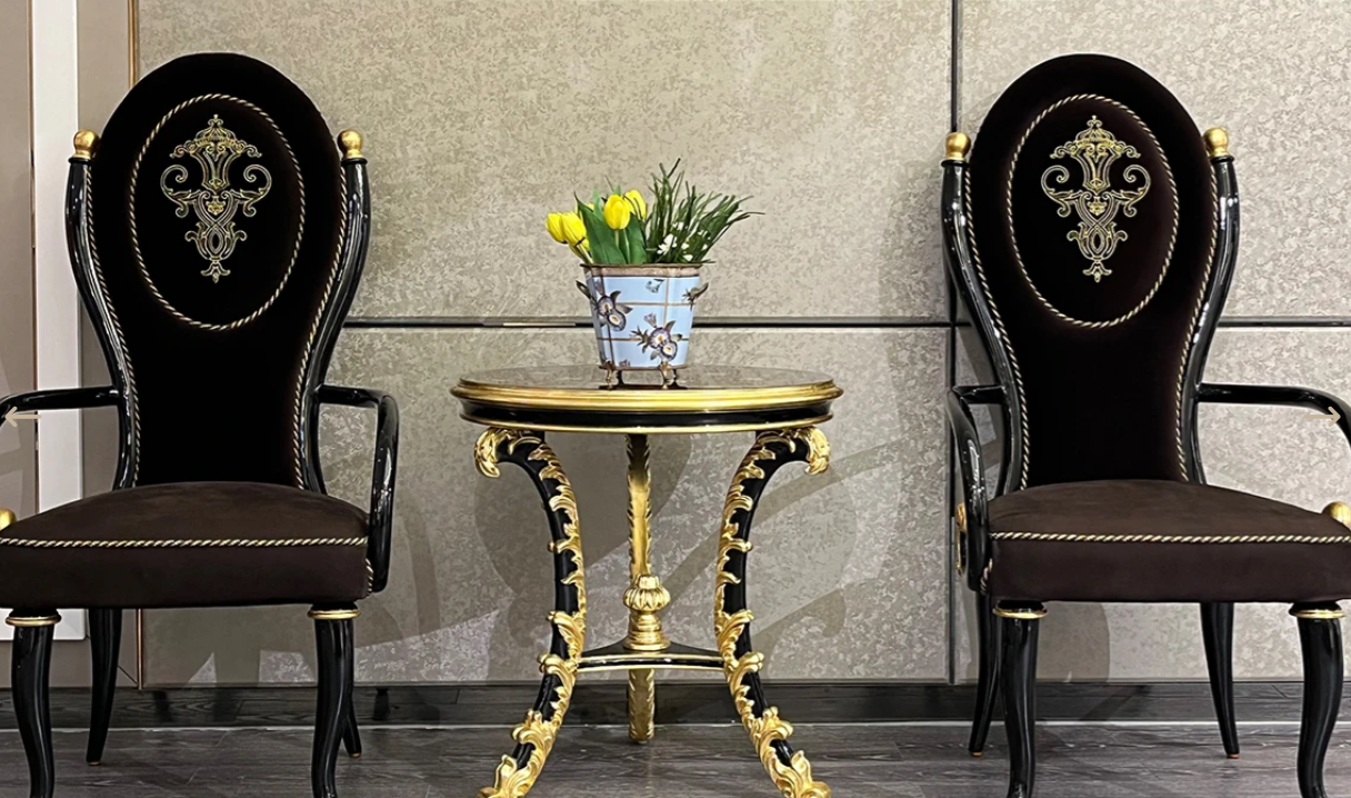 What is the Trend in Luxury Dining Chairs in 2025?